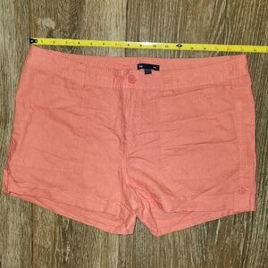 GAP Women's Peach Cargo Shorts